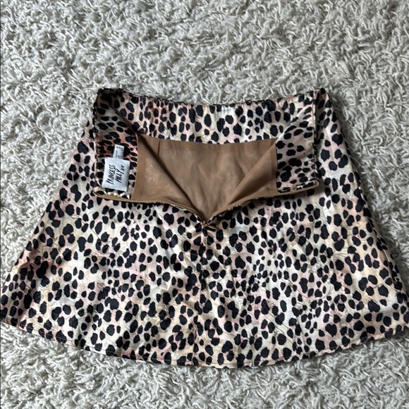 Leopard Print Women's Skirt - Picture 4 of 5